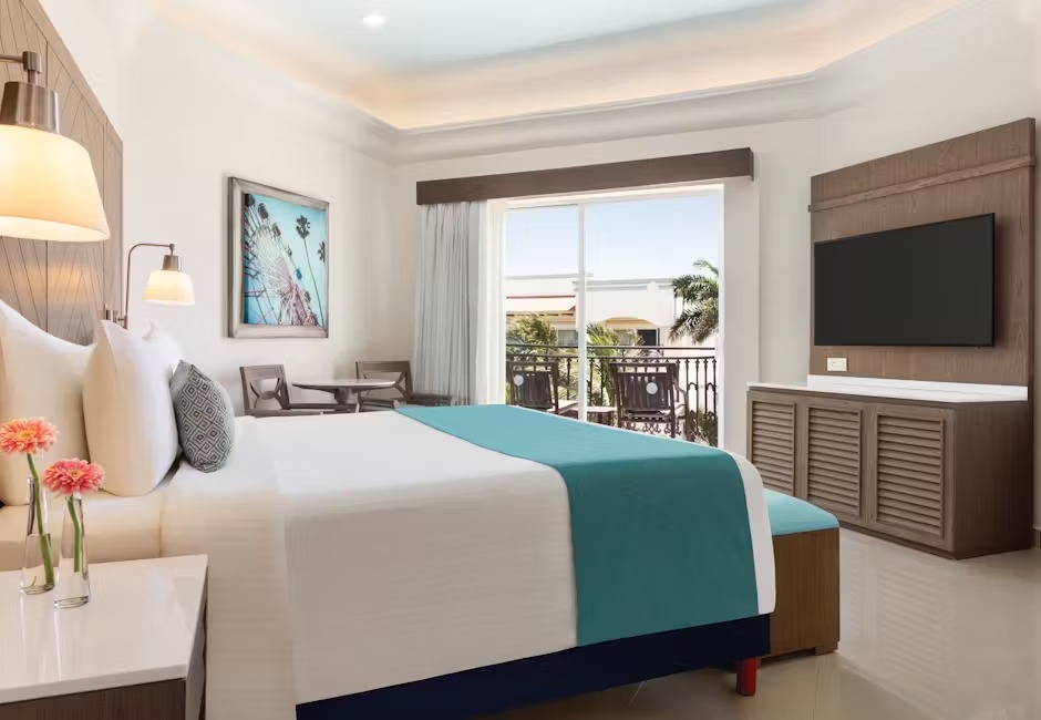 Wyndham Alltra Playa del Carmen Junior suite Ocean View King